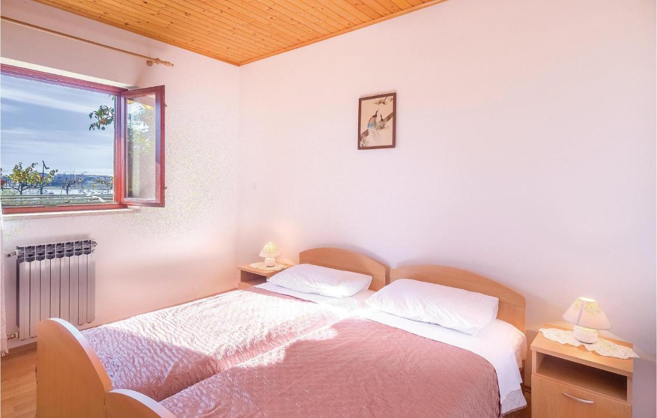 Awesome Apartment In Pula With Wifi Exterior foto